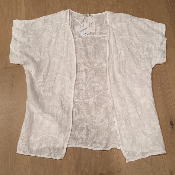 Linen top - one size - Picture 1 of 8